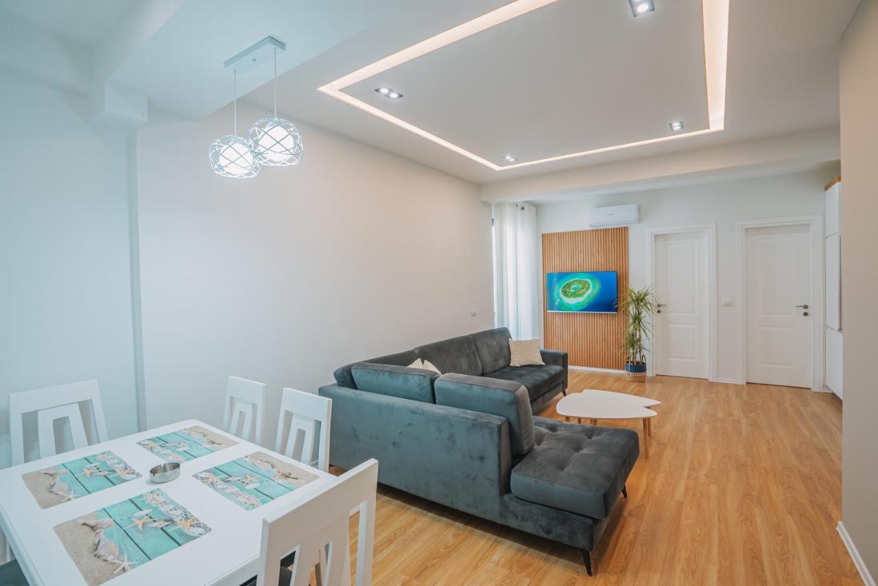 Jd Luxury Apartments Vlore Luaran gambar