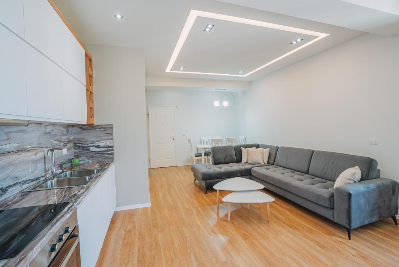 Jd Luxury Apartments Vlore Luaran gambar